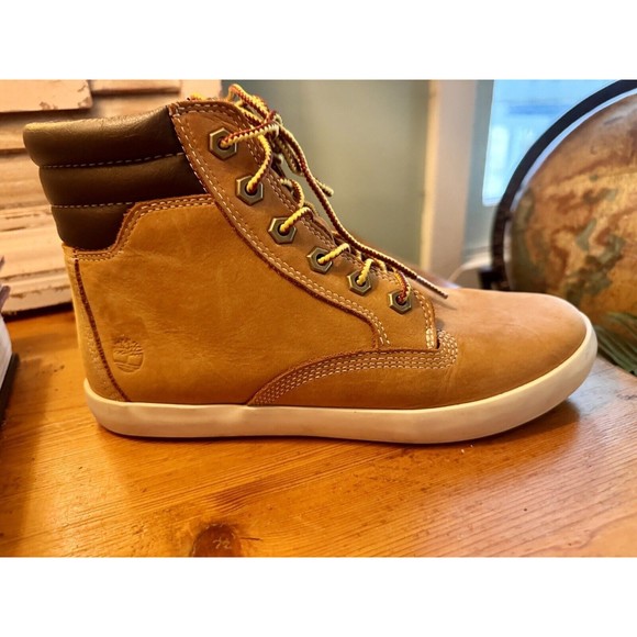 Timberland Dausette Sneaker Ladies Boots size 7 1/2 Tan Brown A1KLZ - Picture 9 of 15